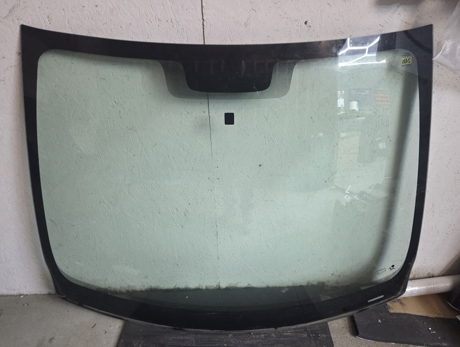 Szyba czołowa przednia przód Renault Clio IV oryginał