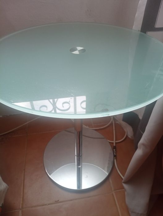 Mesinha como nova vidro resistente