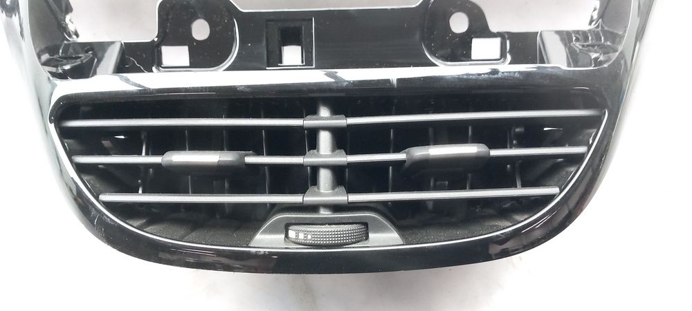 Moldura da consola central / rádio / aro PEUGEOT 2008 I (CU_)