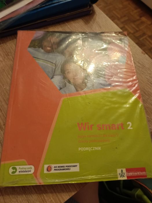 Książka do Niemieckiego kl 5 +gratis