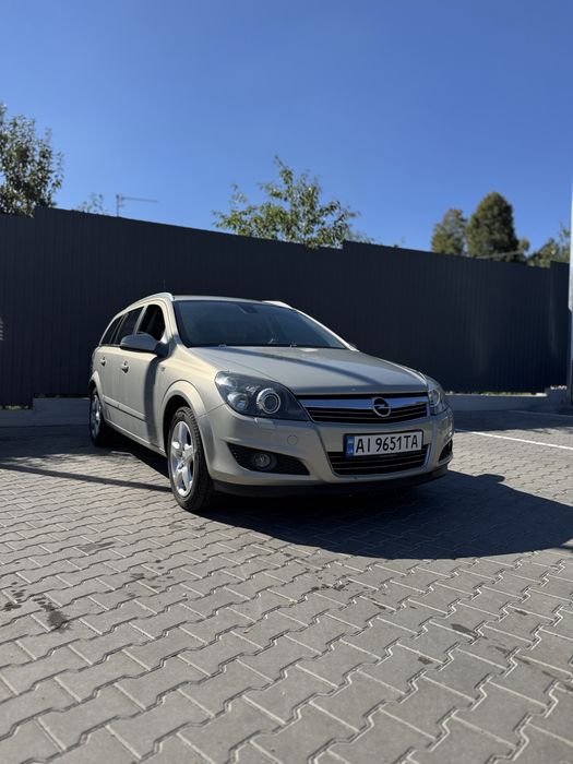 Продам автомобіль Opel Astra