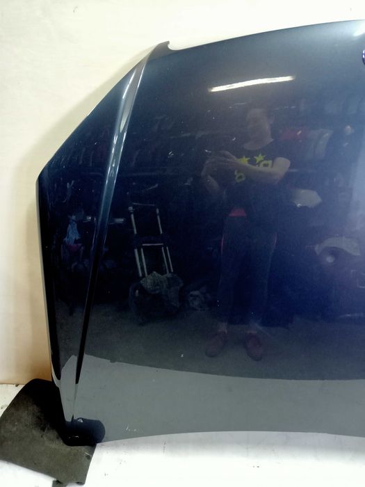 Mercedes W204 C-klasa maska przód przednia kolor 755 szara oryginał