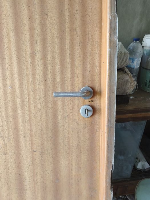Portas interiores com puxadores