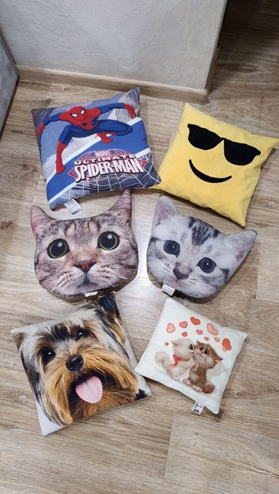 Подушки, наволочки, коврики новогодние, декоративные