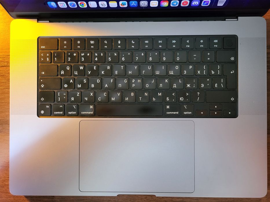 Apple MacBook Pro 16 M1 Pro 32GB 512GB - Відмінний стан
