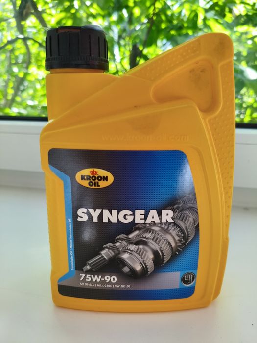 Трансмісійна олива KROON OIL Syngear 75W-90 1 л