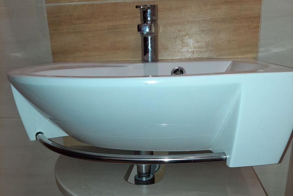 umywalka Ravak półokrągła