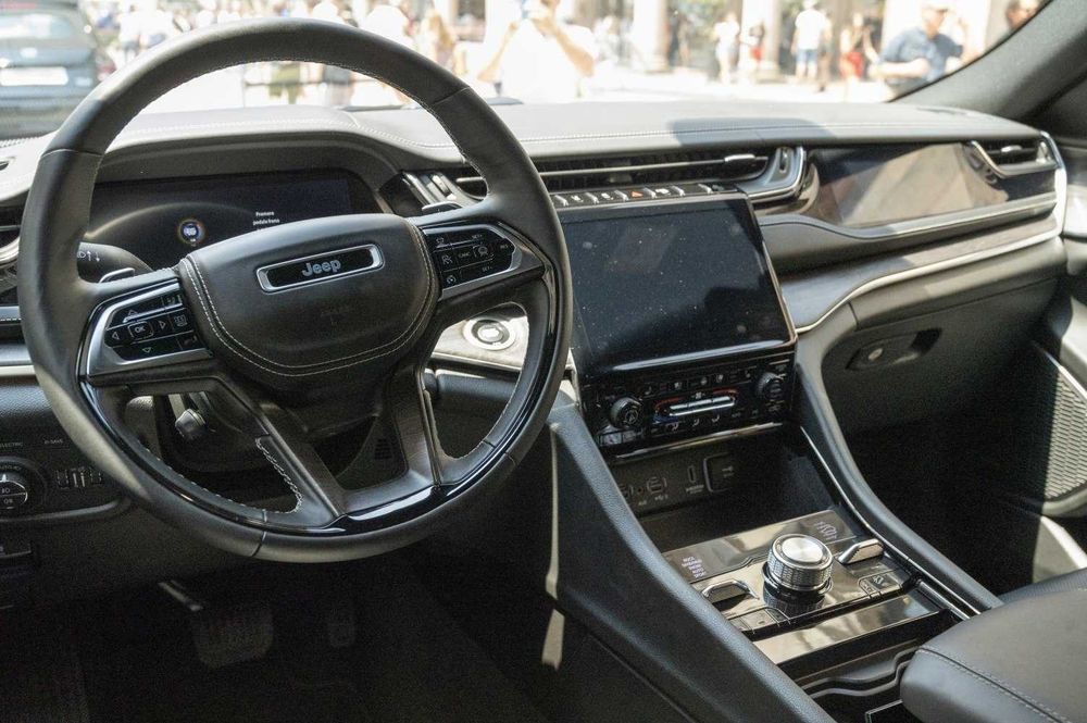 Jeep Grand Cherokee WL V 5 USAkonwersja Język Polski kodowanie dojazd