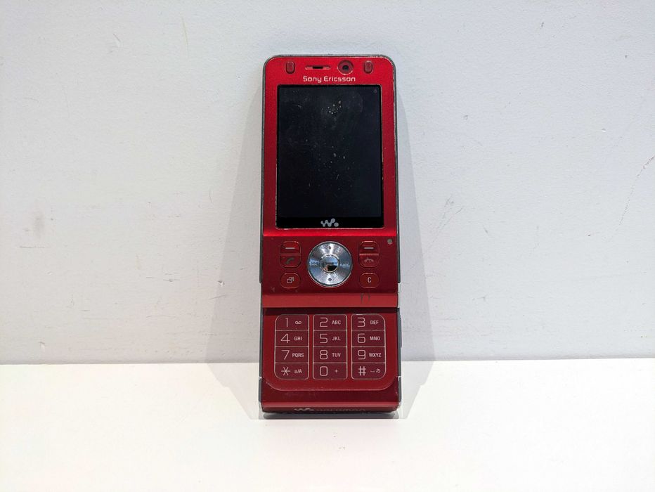Telefon Sony Ericsson W910i + bateria BST-39