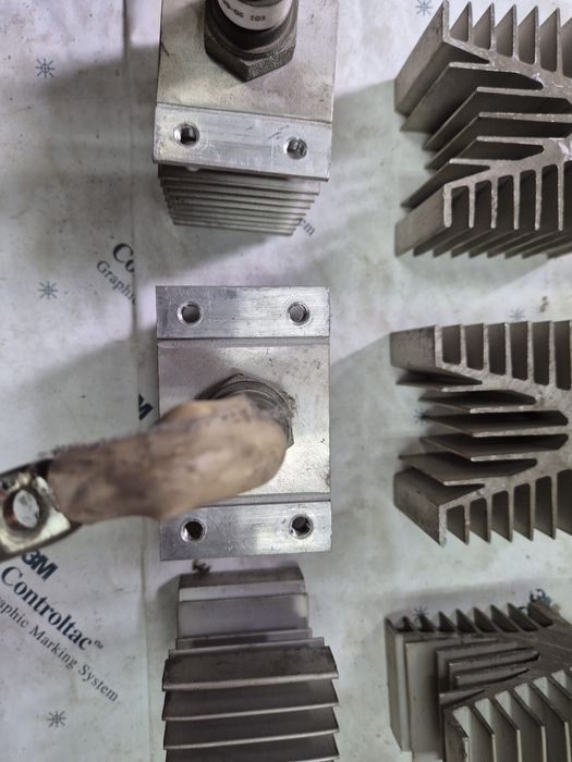 Radiatory  i diody prostownicze