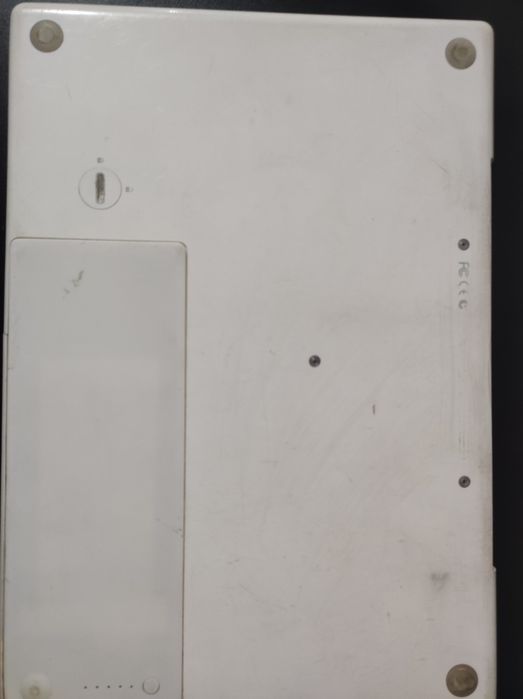 MacBook A1183, A1342 з аксесуарами