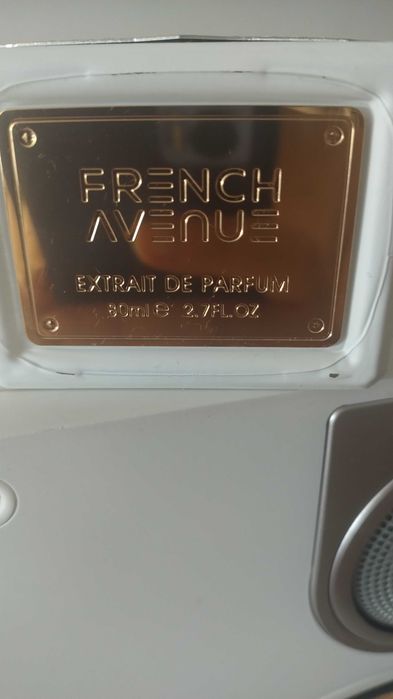 French Avenue Glorious oud extrakt perfum