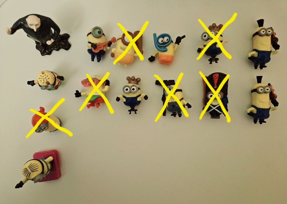 Figurki Minionki z Kinder Niespodzianki - Zestaw 8szt.