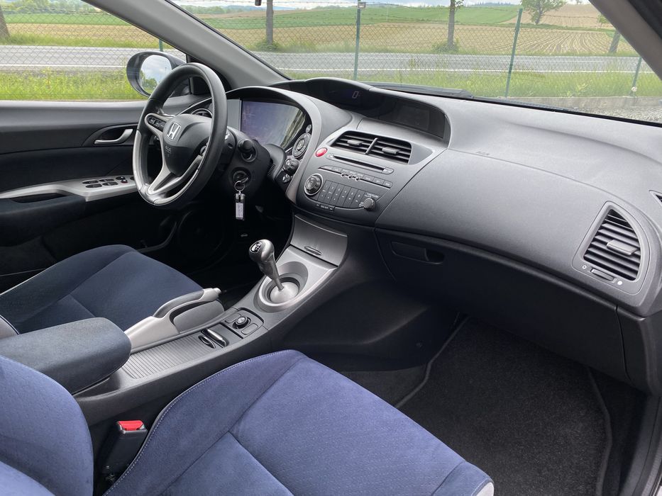 Honda Civic Ufo przebieg 149tys klima alusy zadbany