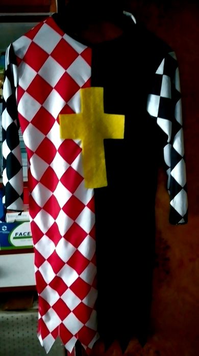 Dziecięcy strój rycerski