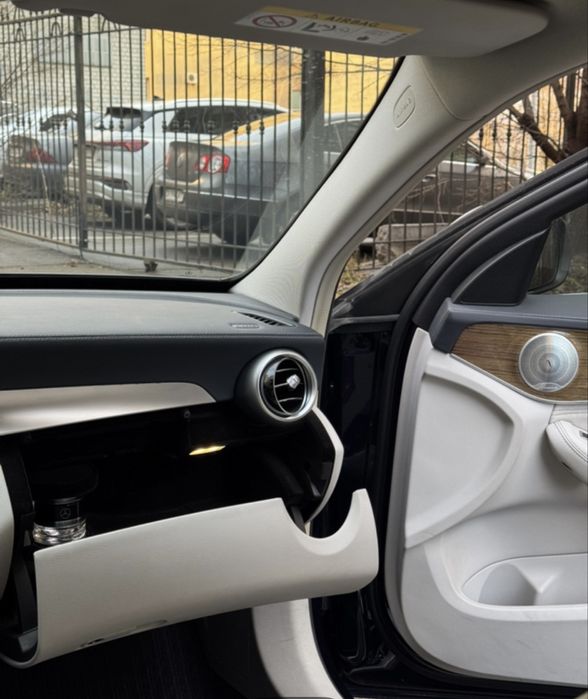 Mercedes-Benz C-Class 2014 W205
