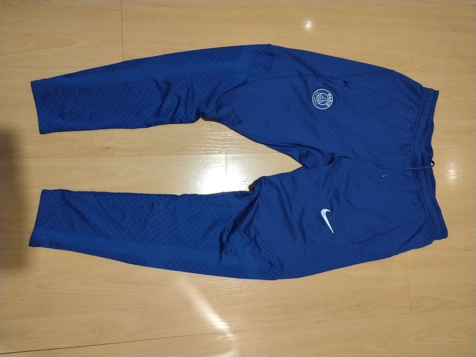 Spodnie treningowe Nike roz M