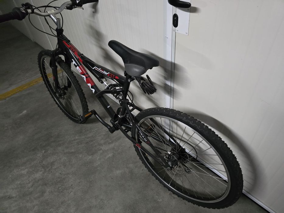 Bicicleta Team como nova