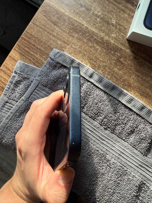 Apple iPhone 12 64GB Czarny