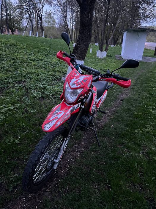 Geon X-Road 250cb PRO