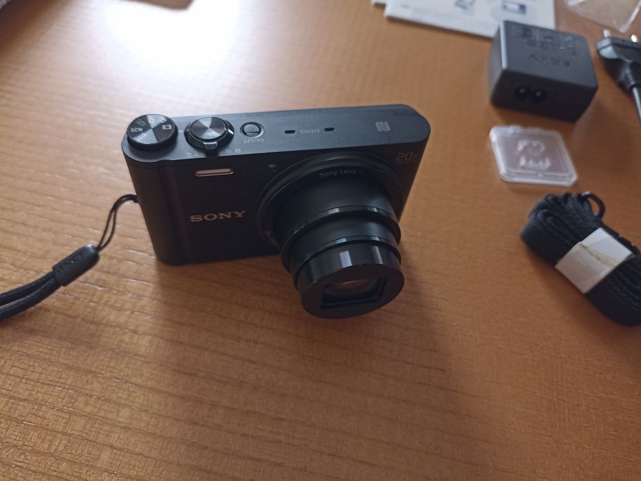 Sony Ciber-shot DSC WX350