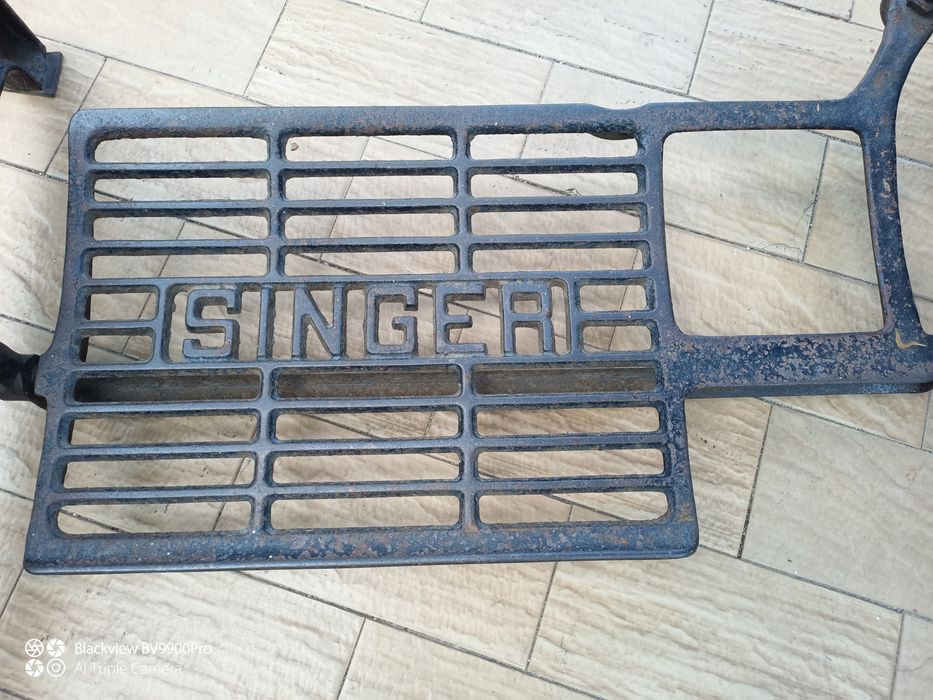 Aqui vai uma verdadeira máquina Singer de sapateiro