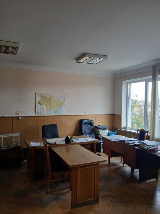 Продаж виробничо-складського комплексу, м.Чернівці. - Більше