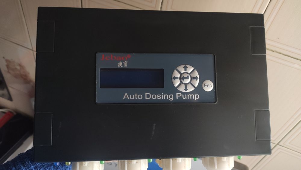 Bomba Auto doseadora 4 canais Jebao (envio grátis)