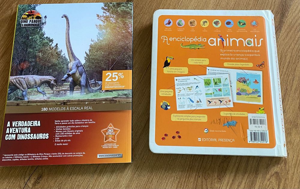enciclopédias de animais e dinossauros (preço negociável por apenas 1)
