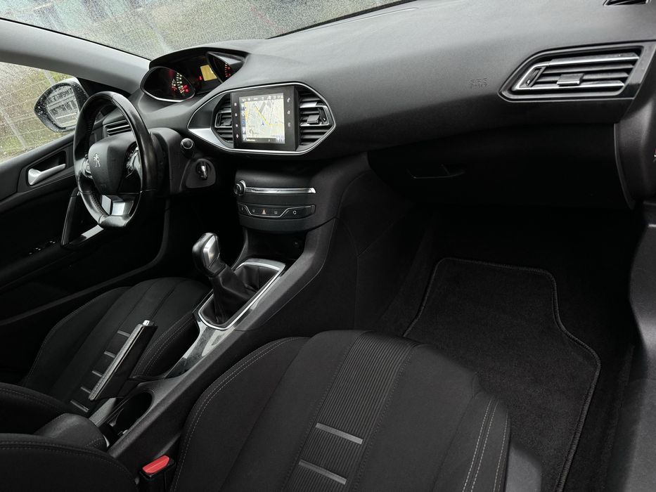 Peugeot 308 SW 2015 c/ GPS