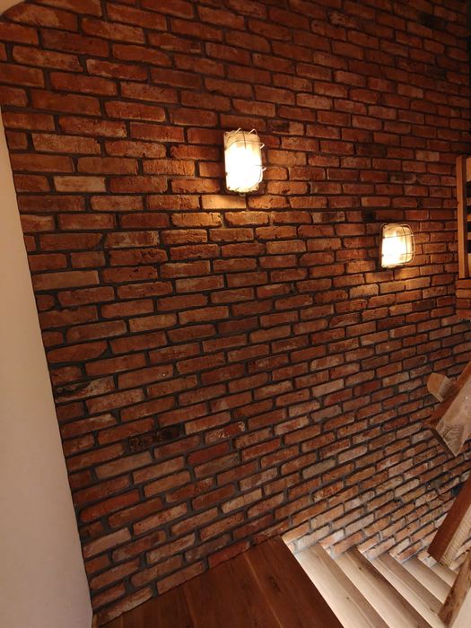 Płytki ze starej cegły