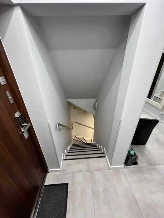 Nowoczesne Pokoje z Łazienkami | Hostel 365 Poznań | Parking | Wi-Fi