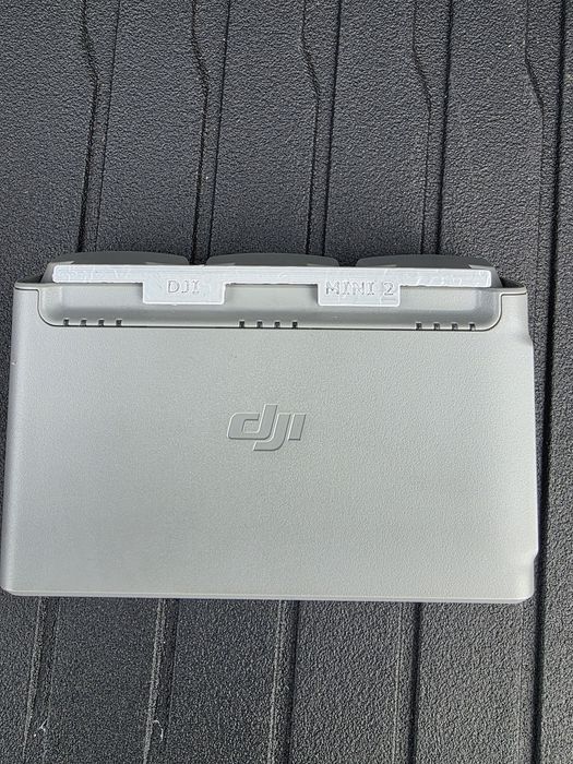 Baterias e hub dji mini 2
