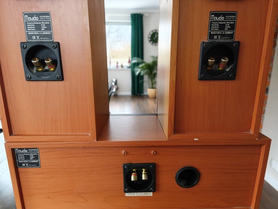 Kino domowe: amplituner Onkyo TX-SR307 + głośniki mAudio HCS-9920 MkII