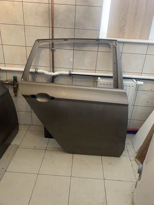 Volkswagen Touran III drzwi prawe