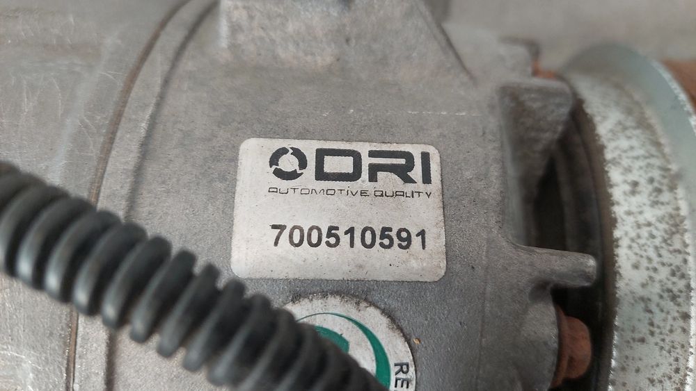 Compressor AC RENAULT Laguna III Grandtour (KT0/1)