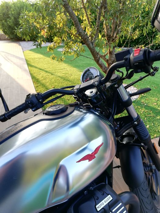 Moto Guzzi V7stone S 750