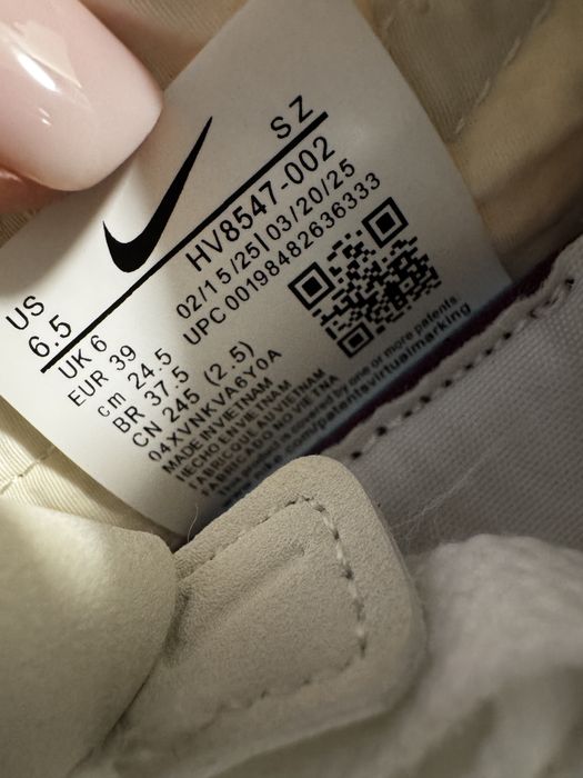 Кросівки білі Jacquemus × Nike 37 Оригінал — zdjęcie 4