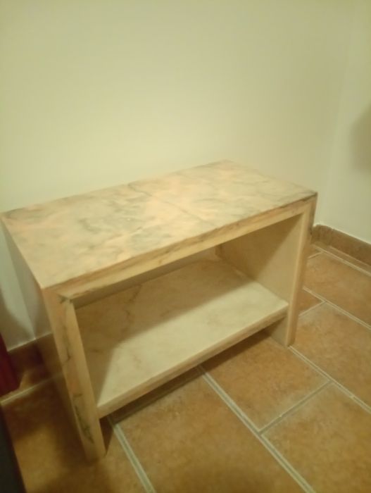 Moveis em marmore: Bancada + Mesa pequena