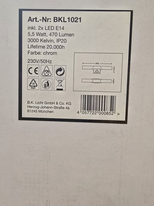 Lampa ścienna, kinkiet ścienny z włącznikiem i gniazdkiem NOWA