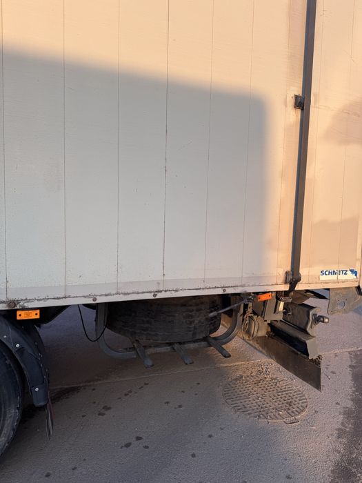 Напівпричіп Самоскид Щеповоз 93 куба