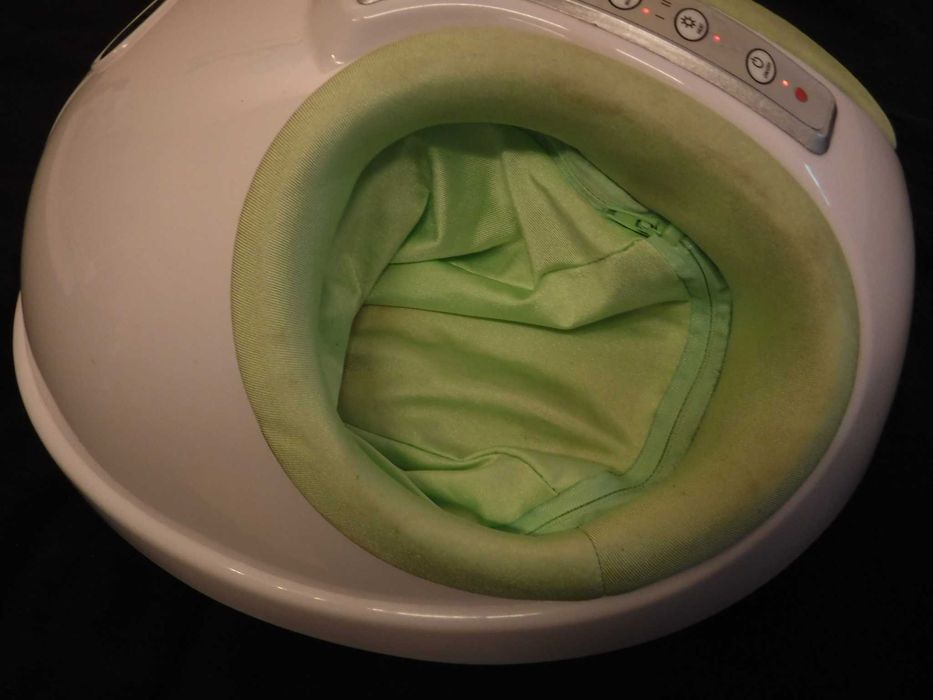 Masażer do stóp z podgrzewaniem    < P