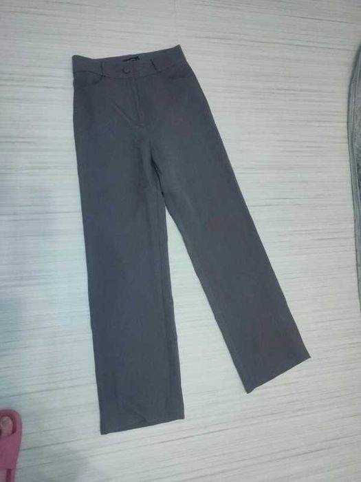 spodnie szerokie rozm M firmy Trendyol