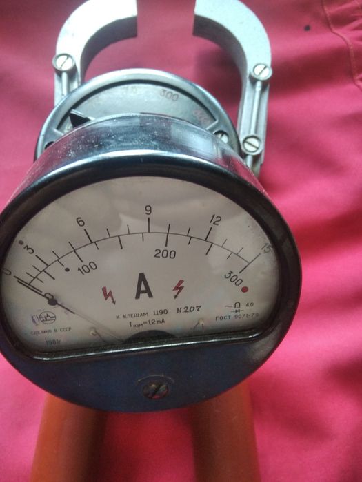 Прибор - токо-измерительные клещи