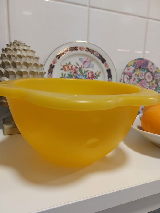 Coador e Recipiente em plástico super resistente,  17x26cm