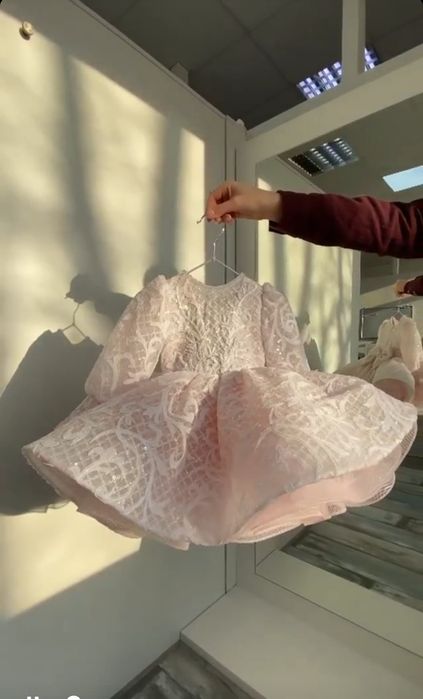 Продам дуже гарне платтячко