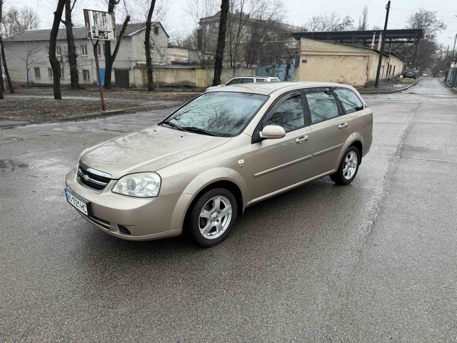 Продам Шевроле Лачетти 2009 год