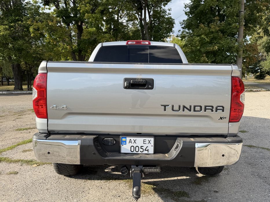 Toyota Tundra 2014