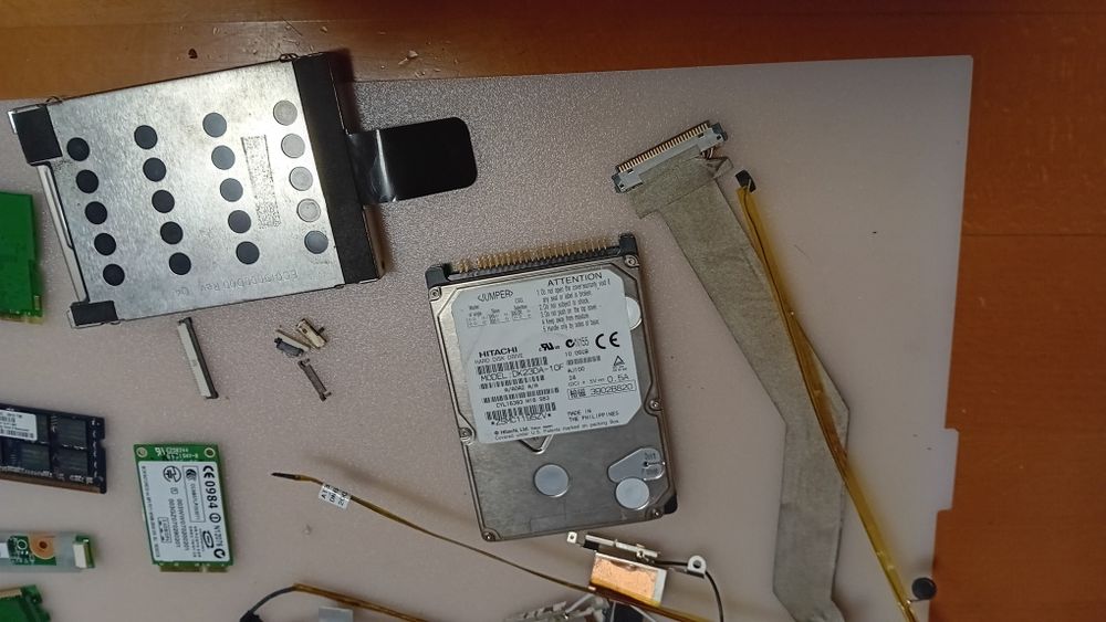 Elementy elektroniczne