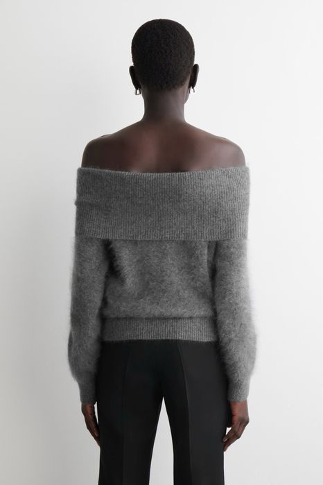 Вовняний светр COS